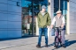 Preview: SOLLSO Gehhilfe MAGENTA